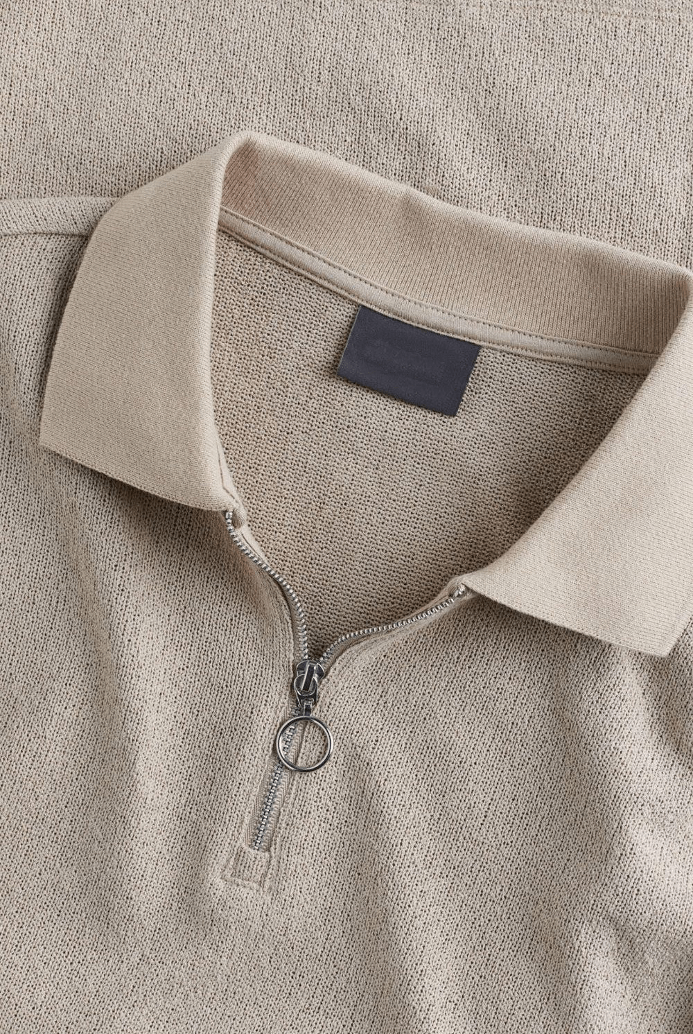 Polo en laine intemporel – Fermeture éclair & coupe classique