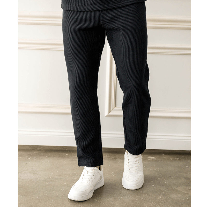 Pantalon plissé – Élégance moderne