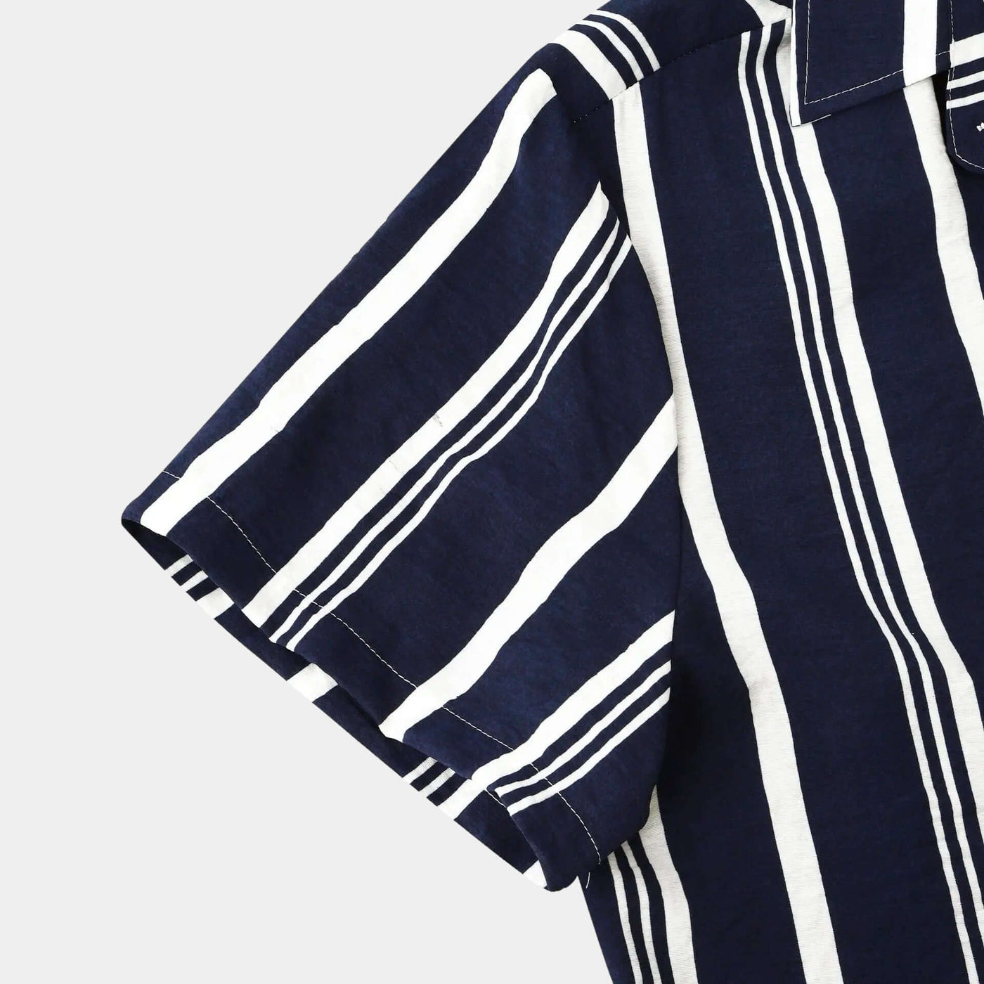 Chemise rayée spéciale